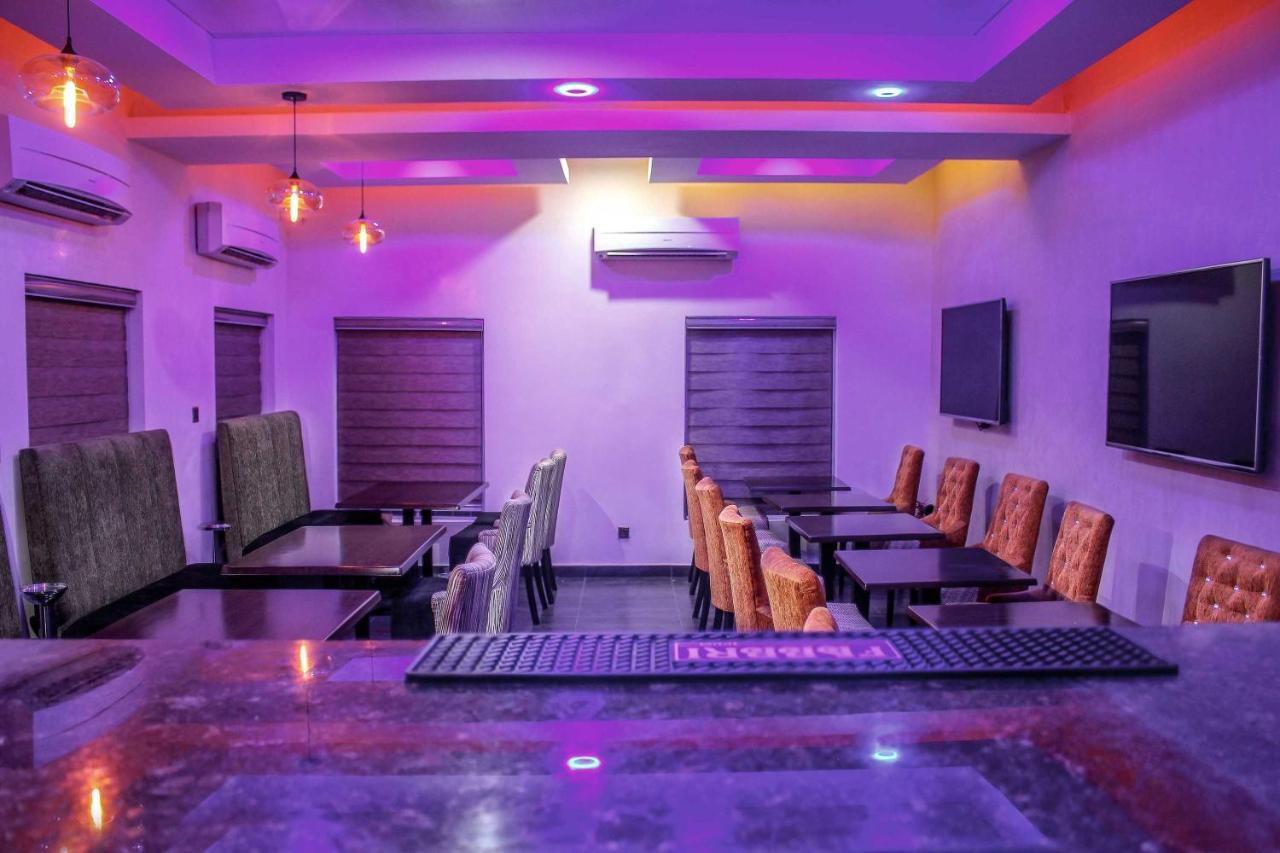 Joshesther Olive Hotel Ikeja Exterior photo