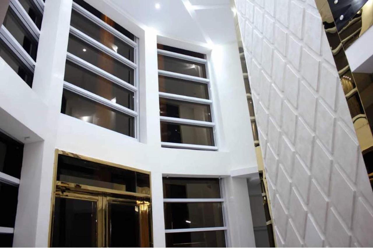 Joshesther Olive Hotel Ikeja Exterior photo